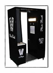 Genuine One Piece Classic Photo Booths Genuine One Piece Classic Photo Booths