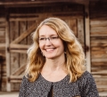 Donna Forsythe, Celebrant